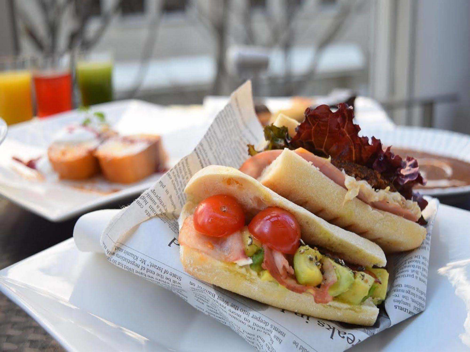 Koko Hotel Kobe Sannomiya Ngoại thất bức ảnh